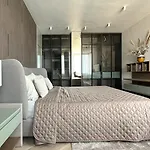 Luxury - Sea View *