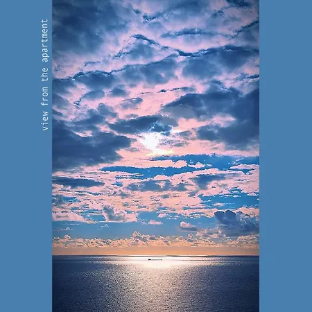 Luxury - Sea View Apartmán